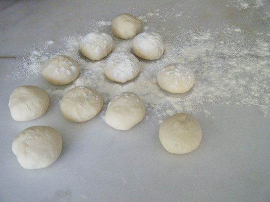 Börek Hamuru Tarifi ve Malzemeleri hamurisleri.gen.tr
