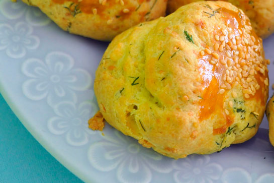 Dereotlu Peynirli Poğaça