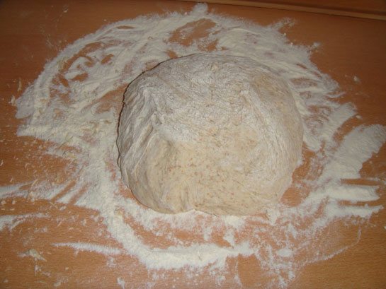 Ekmek Hamuru Tarifi ve Malzemeleri