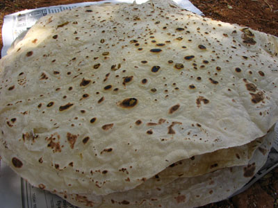 Ev Ekmeği Tarifi ve Malzemeleri