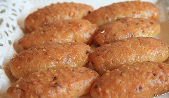 Hamur Tatlıları Tarifi ve Malzemeleri