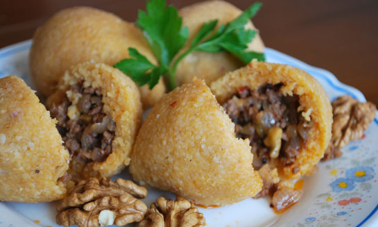 İçli Köfte Hamuru Tarifi ve Malzemeleri